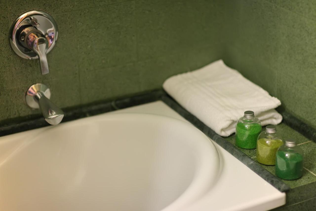 Hotel Zeffiro Sabaudia Room photo